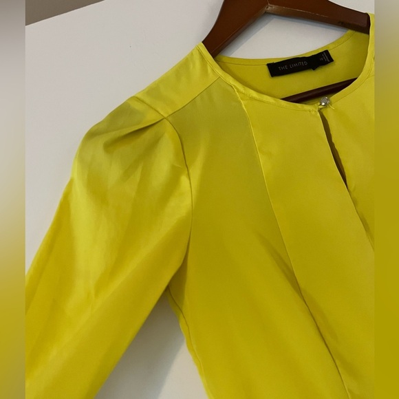 The Limited Bright Yellow Polyester Blouse Women’s Size XS - Picture 6 of 12